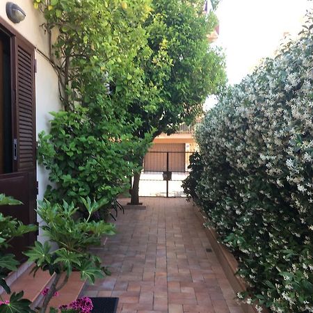 Casetta Terracina Exterior foto